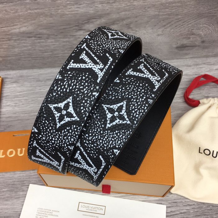 Louis Vuitton Belt 40MM LVB00072